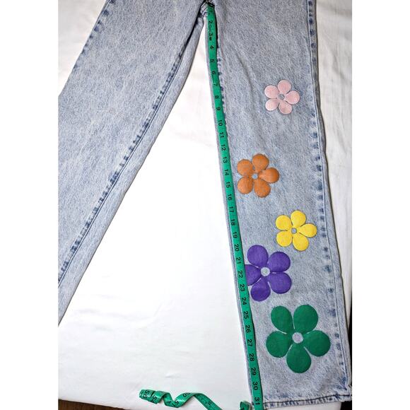 Pacsun Denim 90's Boyfriend Flower Power Jeans Size 22. Pre-Owned. - Picture 5 of 8